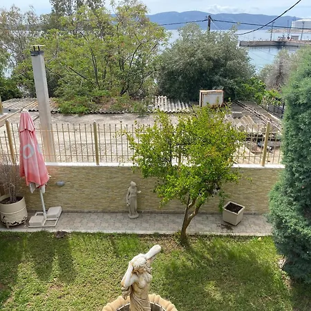 Three Islands Villa Megara Exterior photo